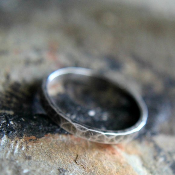 Sterling Silver Hammered Narrow Band, Hammered Stacking Ring, Metalwork Jewelr - Picture 3 of 6